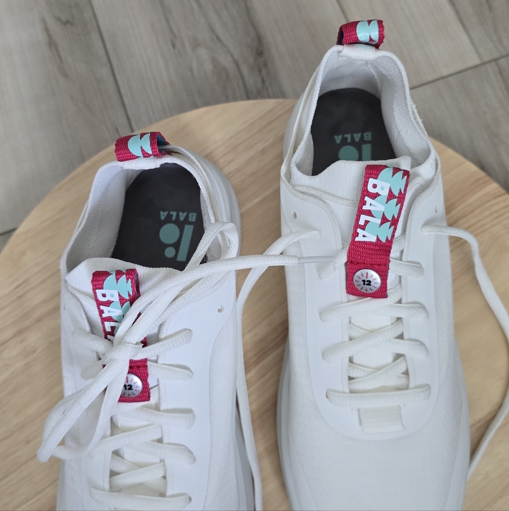 Bala Sneakers - Picture 6 of 12